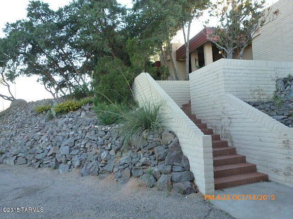 5th image of 1620 W Camino Campestre Dr