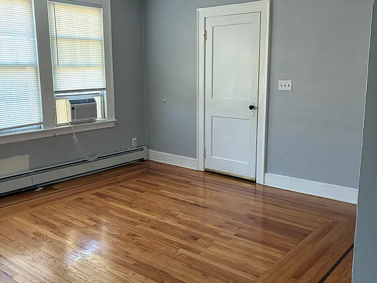 257 Sheffield Ave — Photo 20