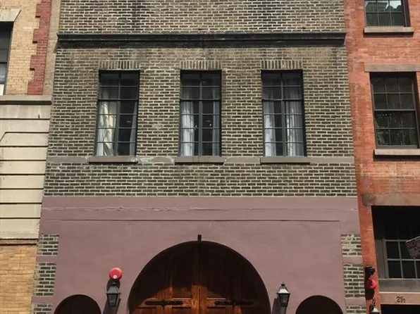 23 Cornelia Street image 1 of 15