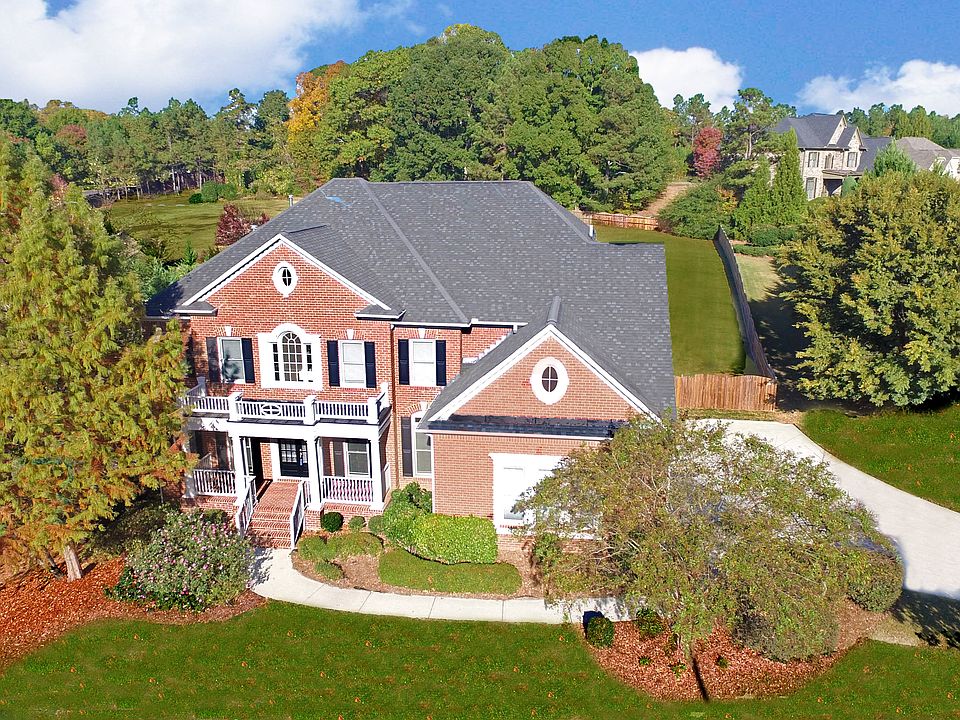 1st image of 901 Laurelwood Ct