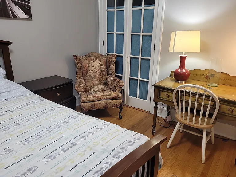 4121 W Henderson St #1C — Photo 2
