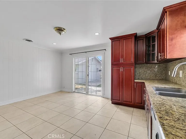 8801 Mays Ave — Photo 9