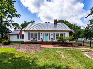 2401 Abbott Martin Rd, Nashville, TN 37215