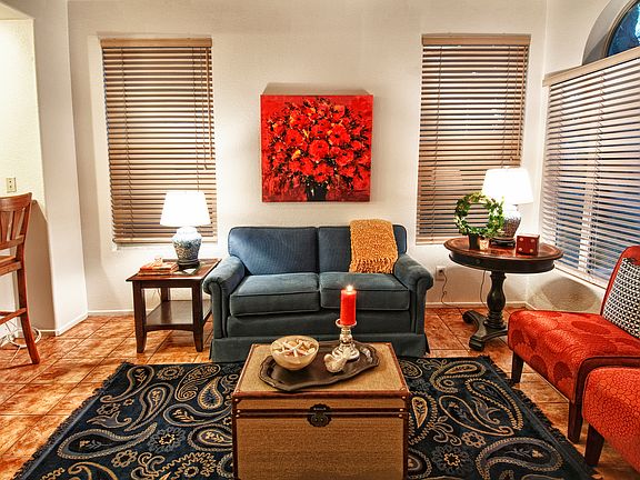 4th image of 1051 S San Marino Way