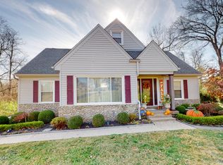 3301 Cross Pointe Rd, Broeck Pointe, KY 40241