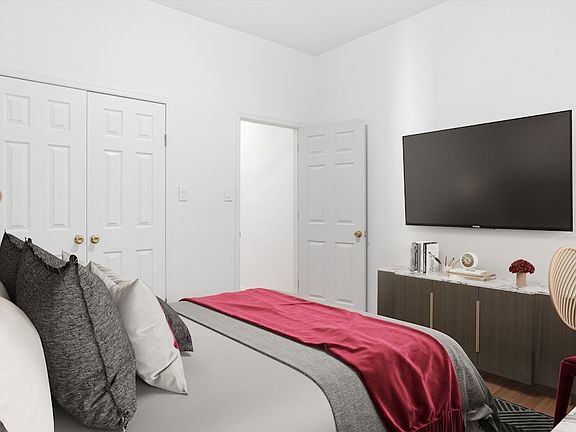 2nd image of 11 Stanton St #3CT