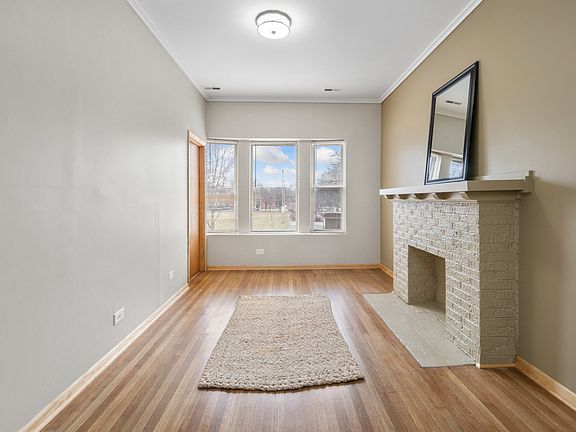 2nd image of 7139 S King Dr