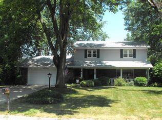 5319 Red Coach Rd, Dayton, OH 45429