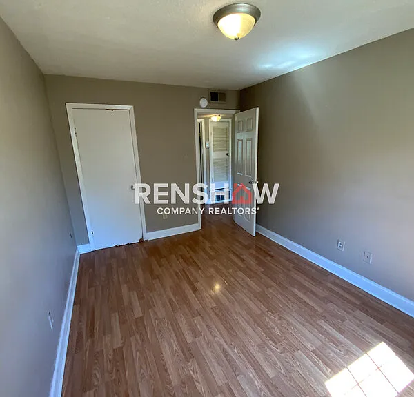 1401 Meeks St #C1 — Photo 10