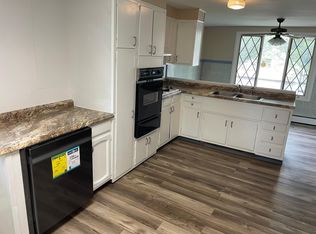 1527 Willow Ave, Willow Grove, PA 19090