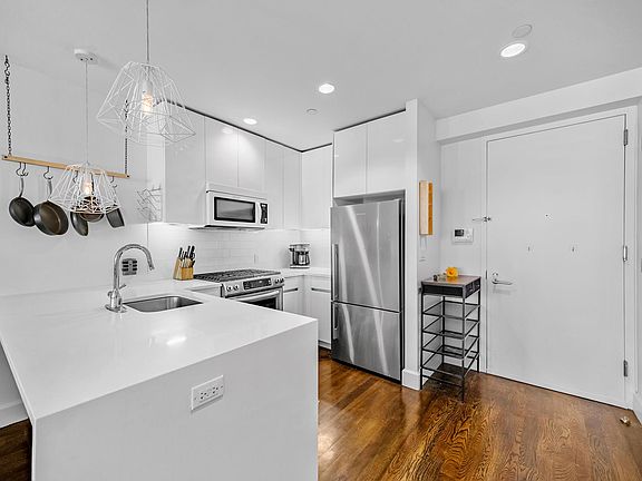 3rd image of 11-25 45th Ave #3D