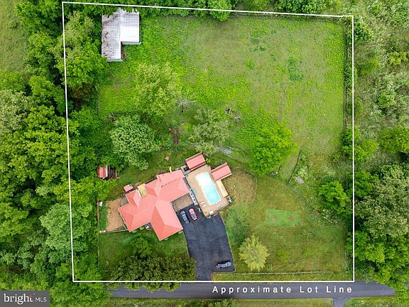 5th image of 11419 Oak Grove Rd