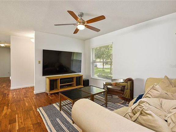 5th image of 1640 Palm Ave
