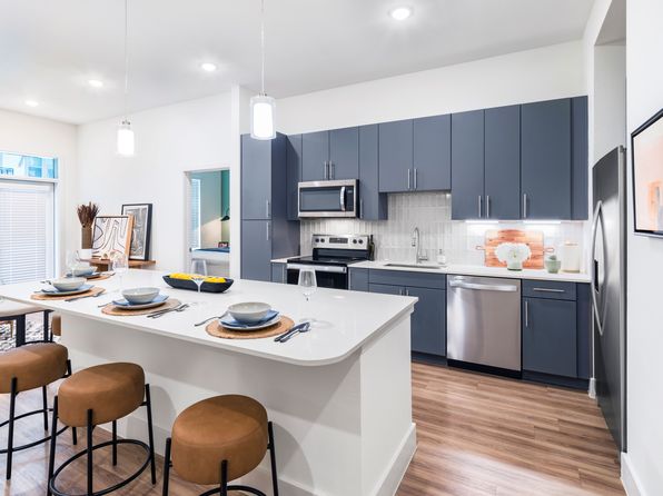 641 W Crosstimbers St #130