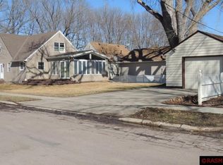 343 Jefferson Ave, North Mankato, MN 56003
