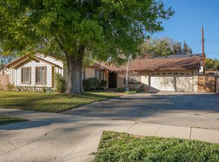 22955 Blythe St, Canoga Park, CA 91304