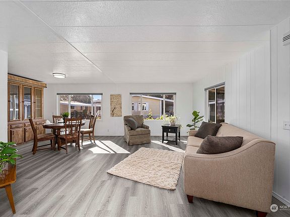 4th image of 1402 22nd Street NE #79