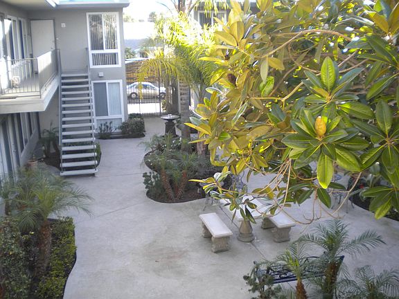 5th image of 4020 Mississippi St Unit 8