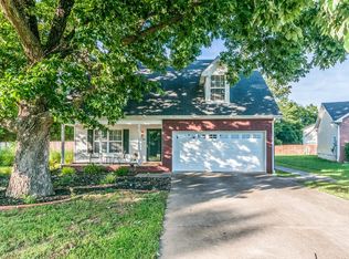 3194 Holsted Dr, Murfreesboro, TN 37128