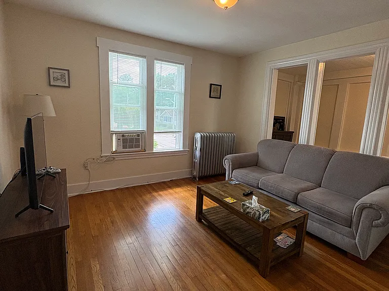 31 Snowling Rd #2 — Photo 7