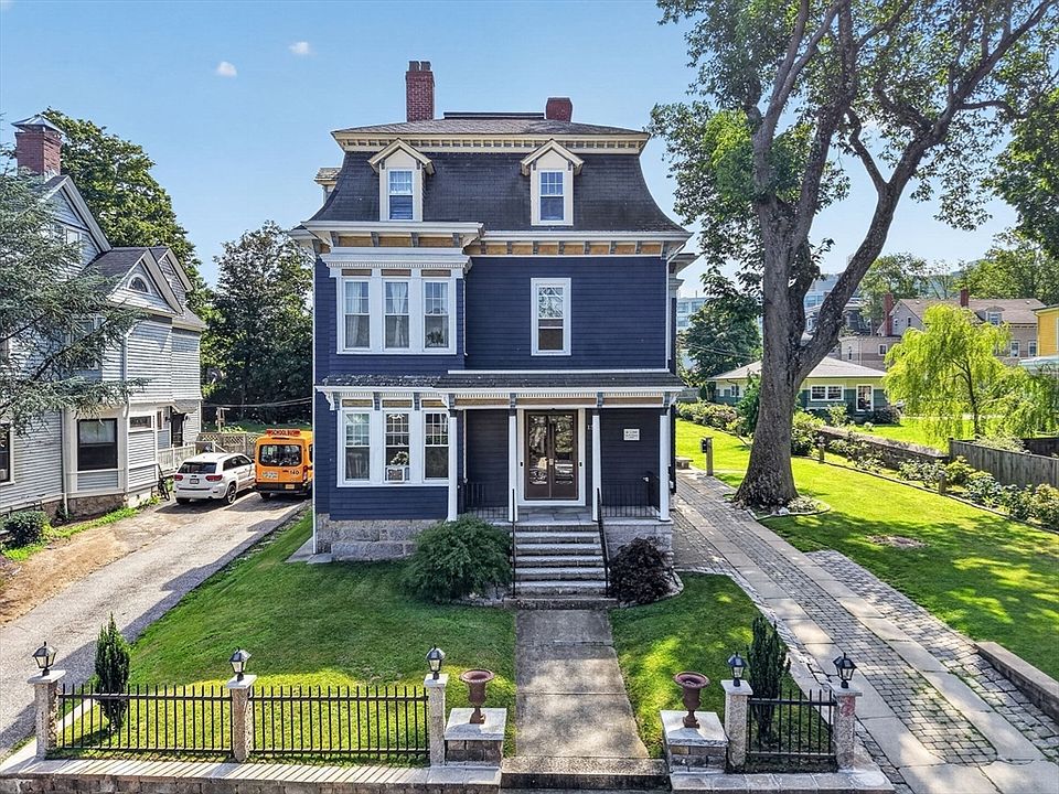 1st image of 153 Belmont St