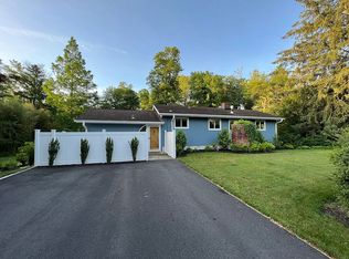 412 Clarksville Rd, Princeton Junction, NJ 08550