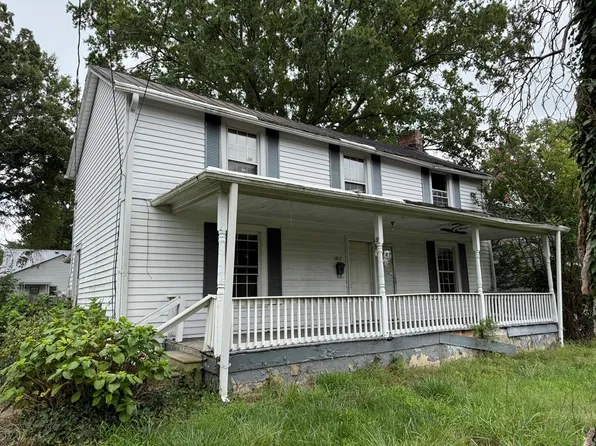 1017 South Ave, South Boston, VA 24592