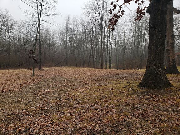 4th image of 515 Trotter Dr