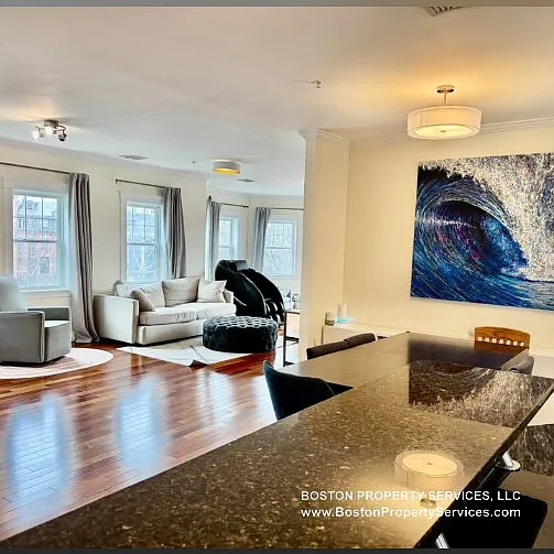 15 Millmont St #2 — Photo 6