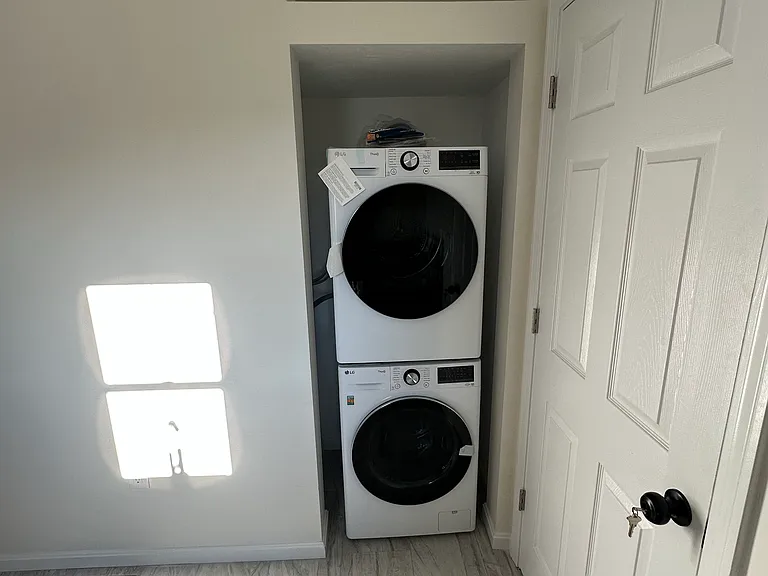 19 Leslie Rd #ACCESSORY DWELLING U — Photo 10