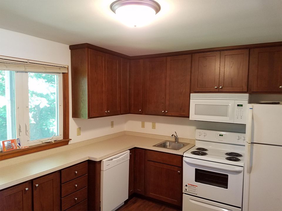 1st image of 2110 Campus St #1