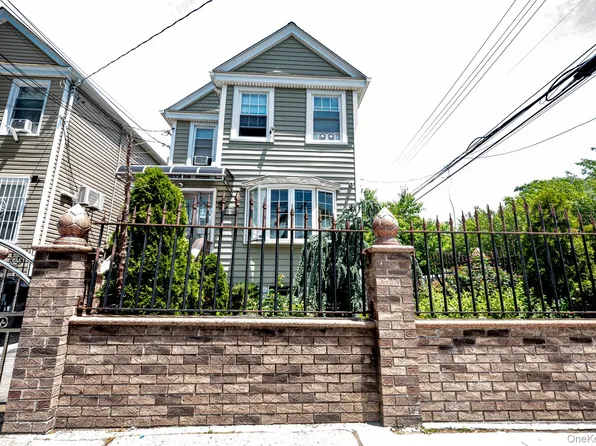 52-19 94th Street, Elmhurst, NY 11373