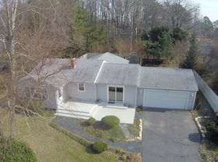 121 Chesapeake Bay Dr, Stevensville, MD