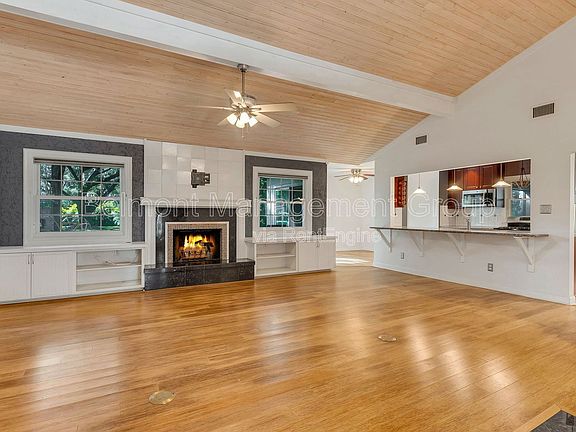 4th image of 5376 Majestic Island Cir