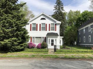 558 3rd Ave, Troy, NY 12182