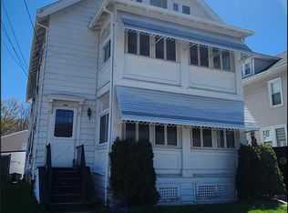 688 Providence St, Woonsocket, RI 02895
