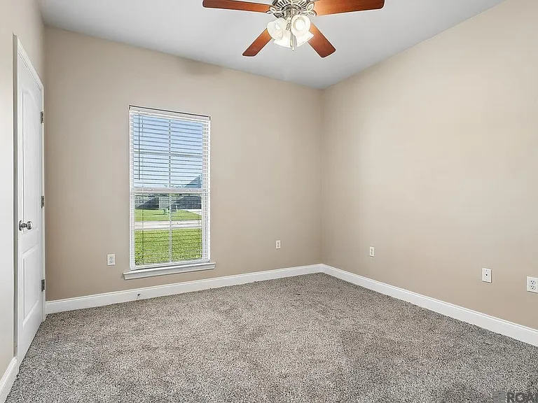 11176 Merlo Dr — Photo 11