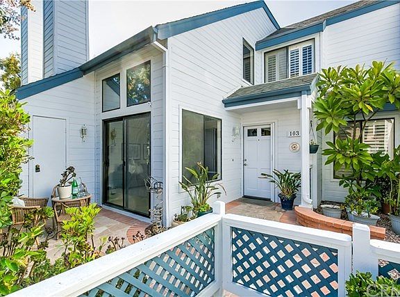 2nd image of 103 Greenmoor #65