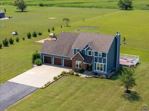 5635 SE 61st St, Berryton, KS 66409