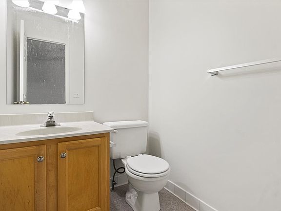 5th image of 1010 Summitville Dr