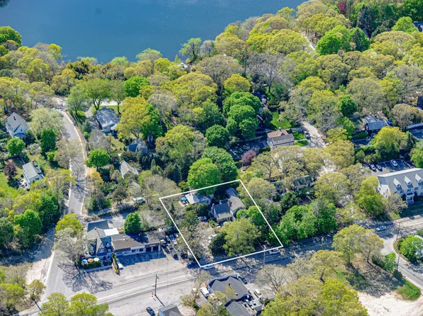 1287 N Sea Rd, Southampton, NY 11968