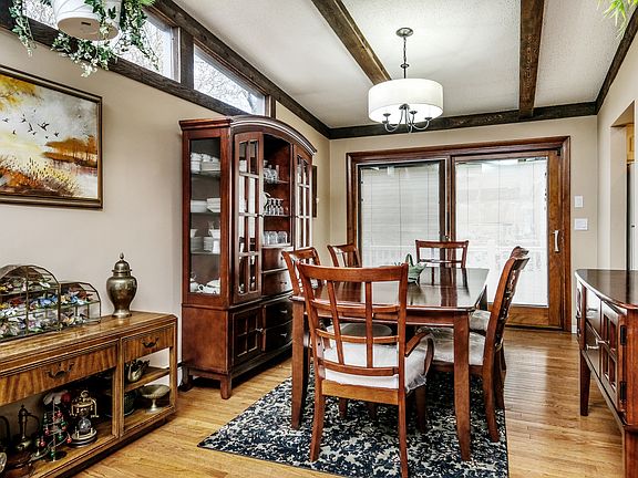3rd image of 20 Jefferson Pl