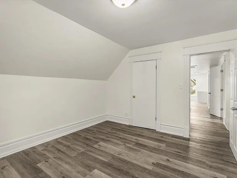1516 S 5th St — Photo 17
