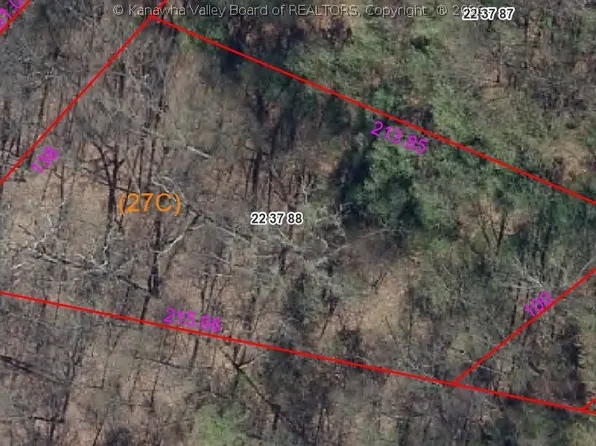 27 Thomas Ave, South Charleston, WV 25309