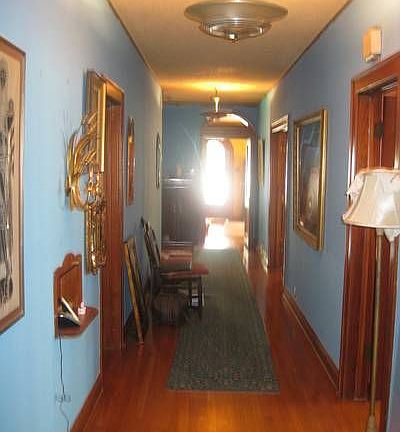 4th image of 919 Cleveland St
