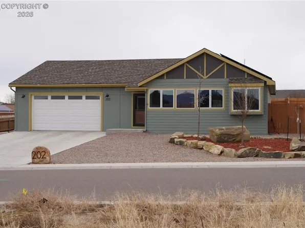 202 High Meadows Dr, Florence, CO 81226