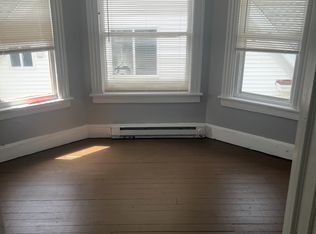 23 Ridgewood St APT 3, Waterbury, CT 06710