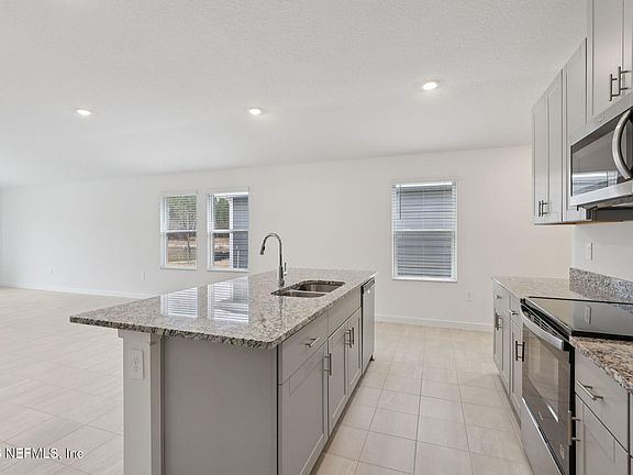 2nd image of 7226 EMILY MEADOW Way