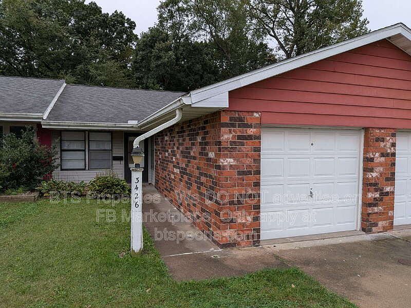 1st image of 3426 W Dorchester Rdg
