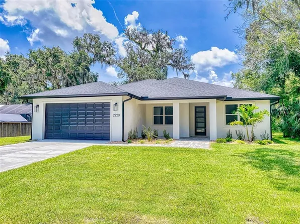 2220 Swoope Dr, New Smyrna Beach, FL 32168